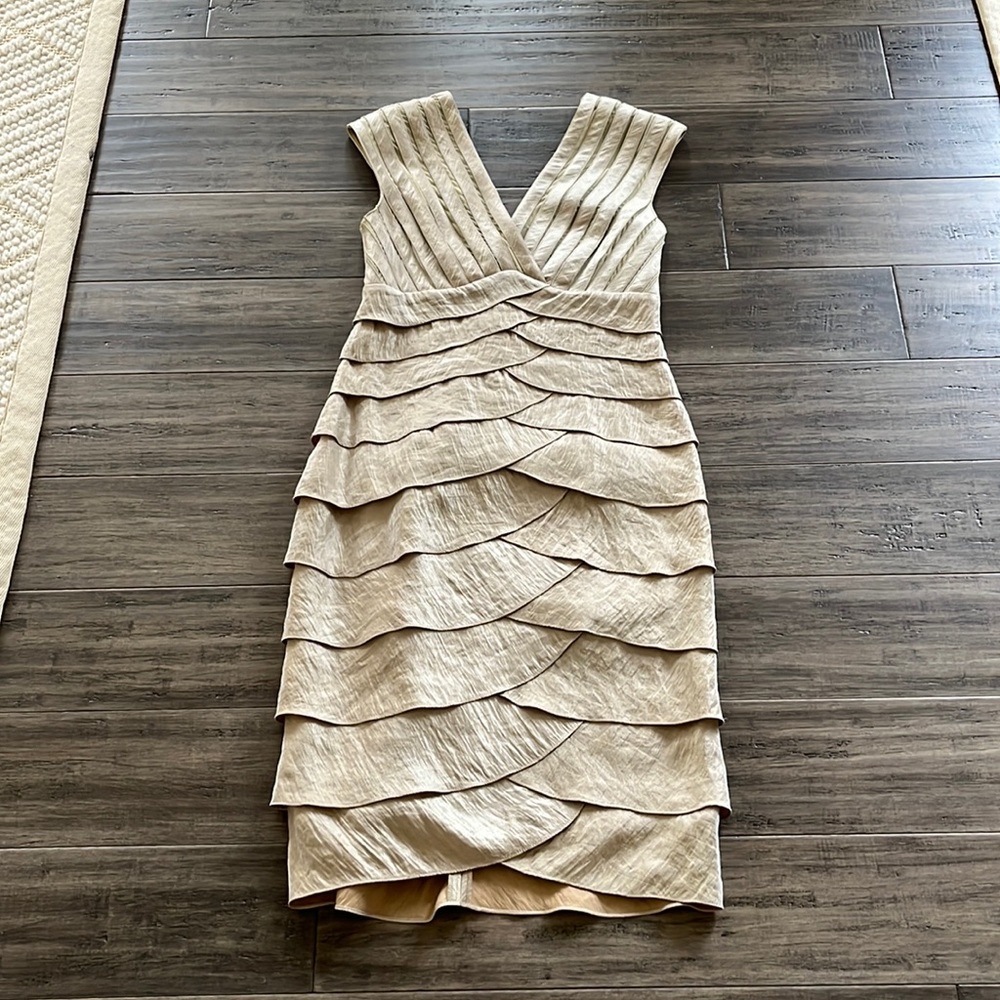 Formal dress gold size 6
